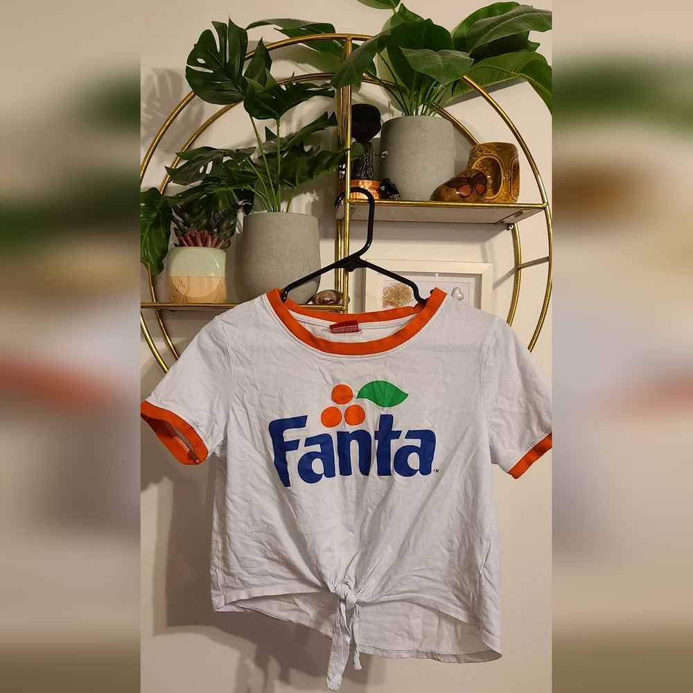 Fanta Tie Front Crop Top